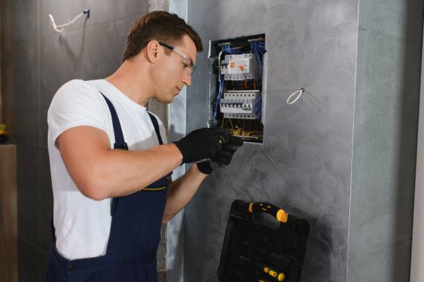 Best Emergency Electrical Repair  in Poinciana, FL